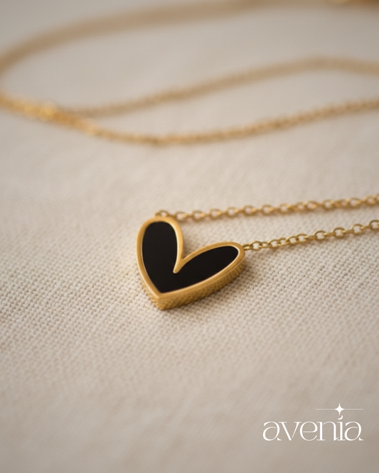 The Vesper Pendant Necklace