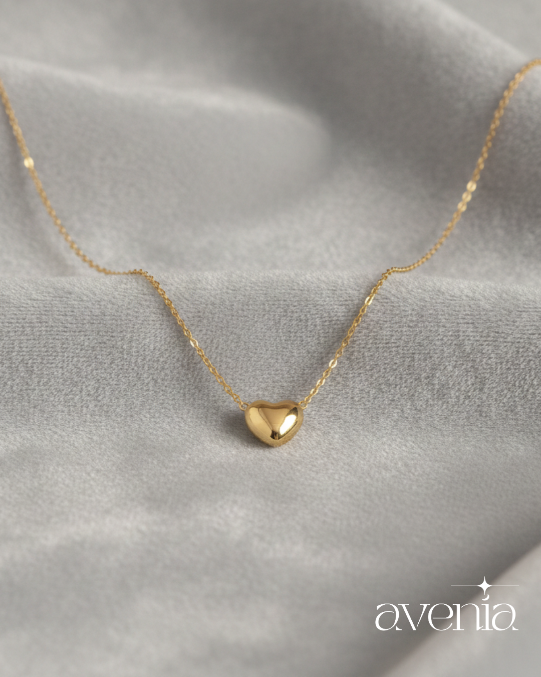 The Cherie Pendant Necklace